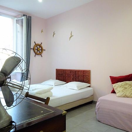 Vieux Port Panier Jardin Hotel มาร์กเซย ภายนอก รูปภาพ
